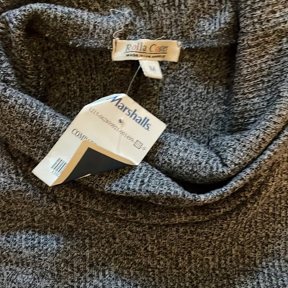 Dress - Picture 3 of 5